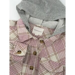 Aeropostale Womens Cropped Plaid Flannel Shirt Jacket With Hoodie Pink Gray